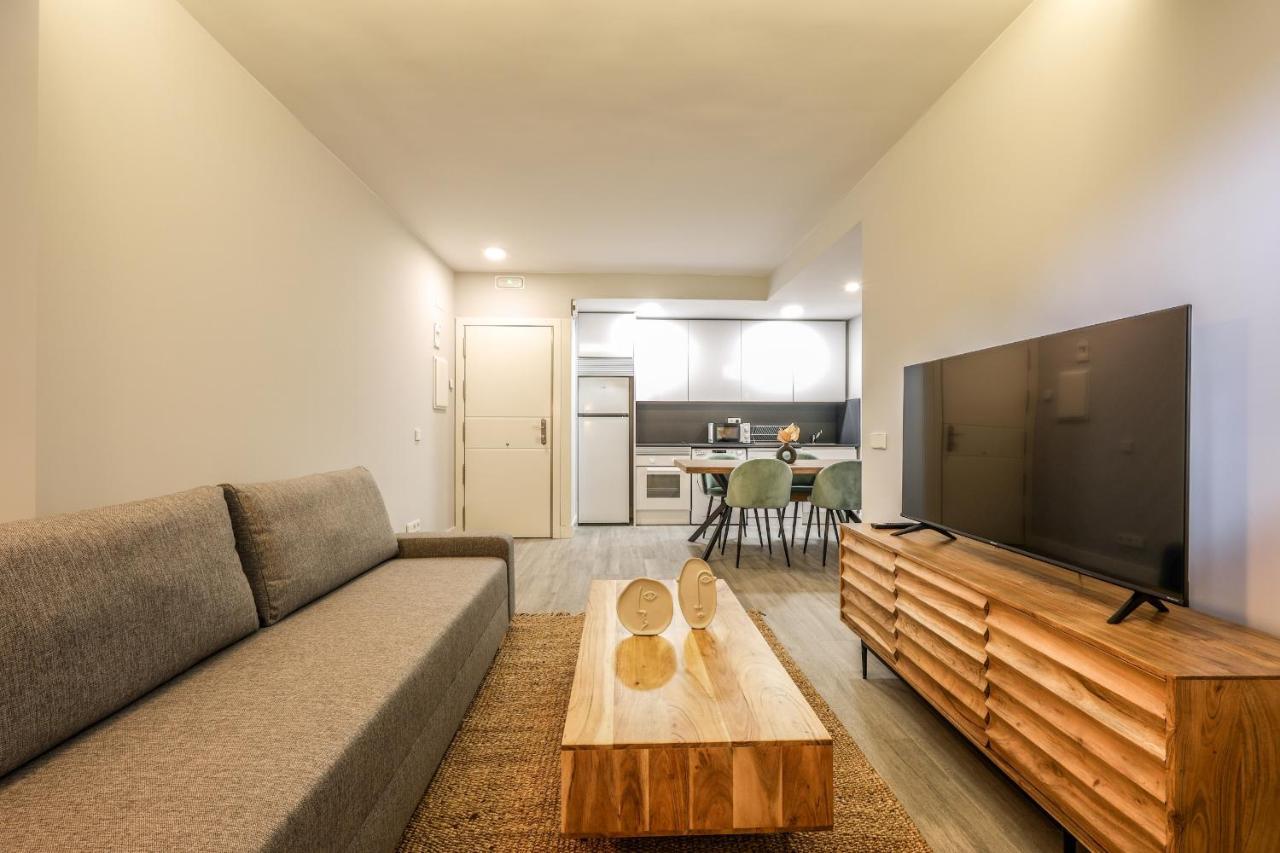 Apartamentos Reformados En Arturo Soria Madrid Ngoại thất bức ảnh