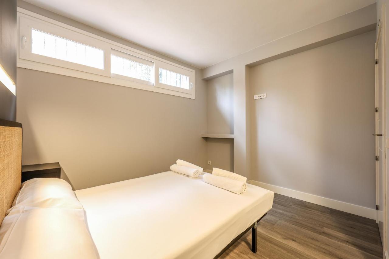 Apartamentos Reformados En Arturo Soria Madrid Ngoại thất bức ảnh