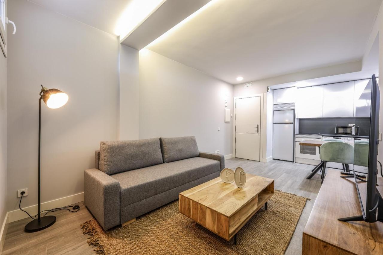 Apartamentos Reformados En Arturo Soria Madrid Ngoại thất bức ảnh