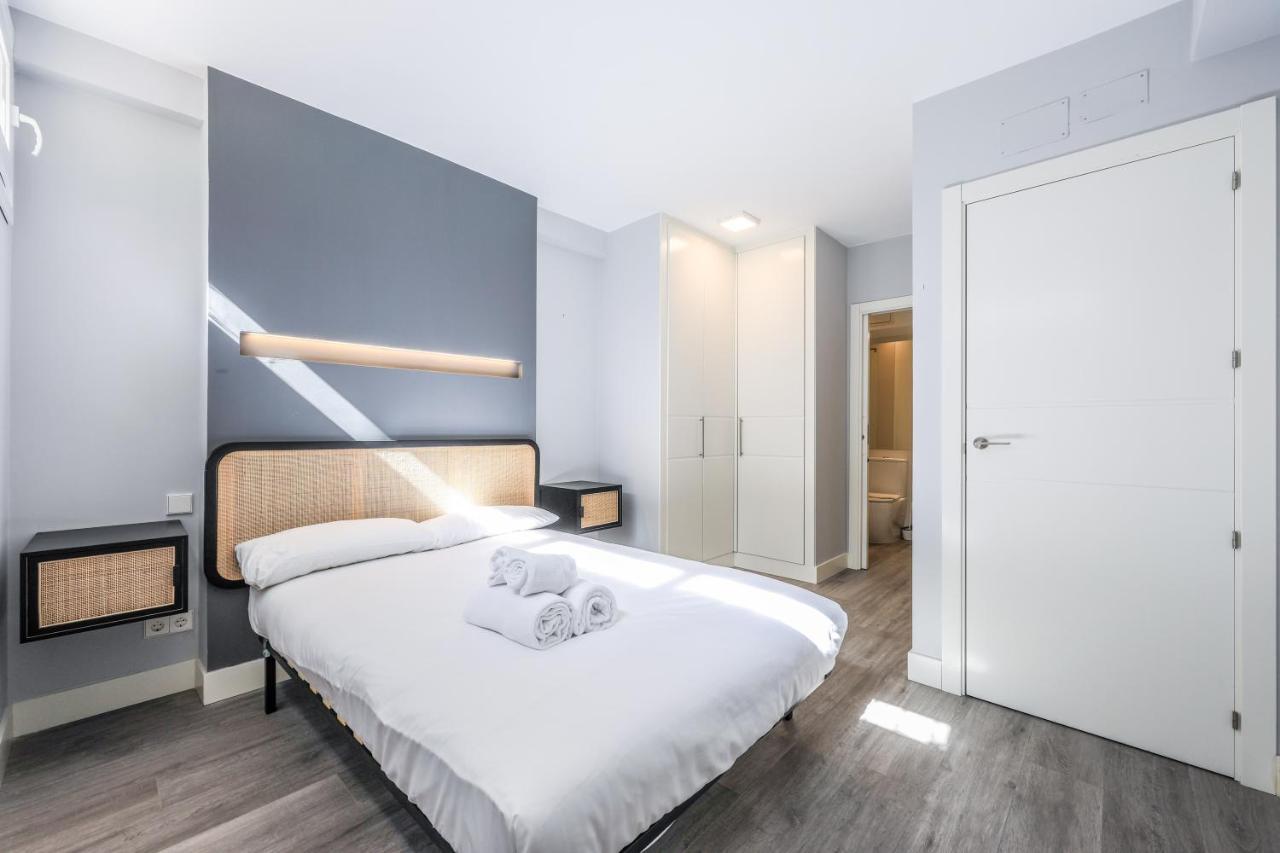 Apartamentos Reformados En Arturo Soria Madrid Ngoại thất bức ảnh