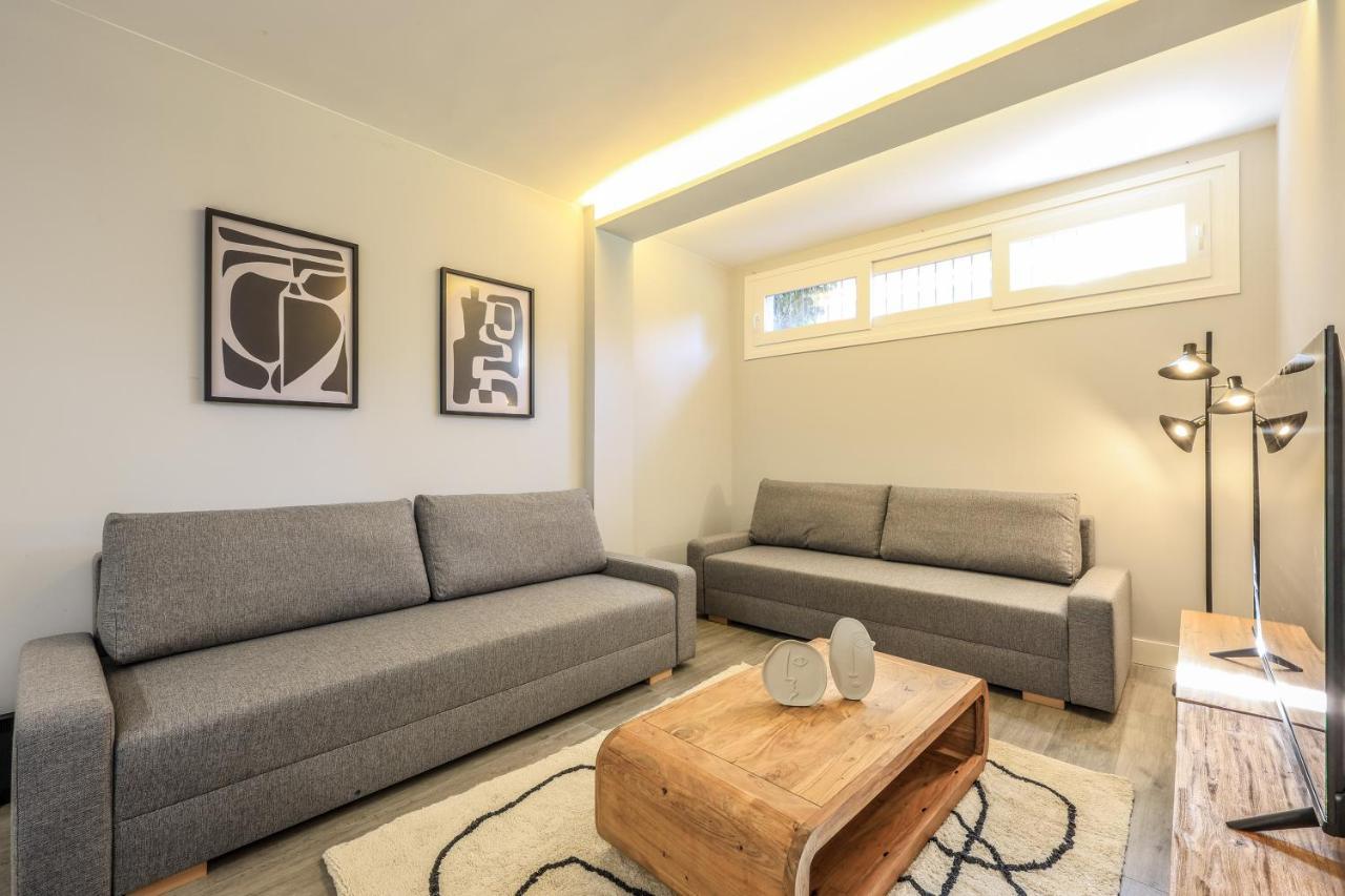 Apartamentos Reformados En Arturo Soria Madrid Ngoại thất bức ảnh