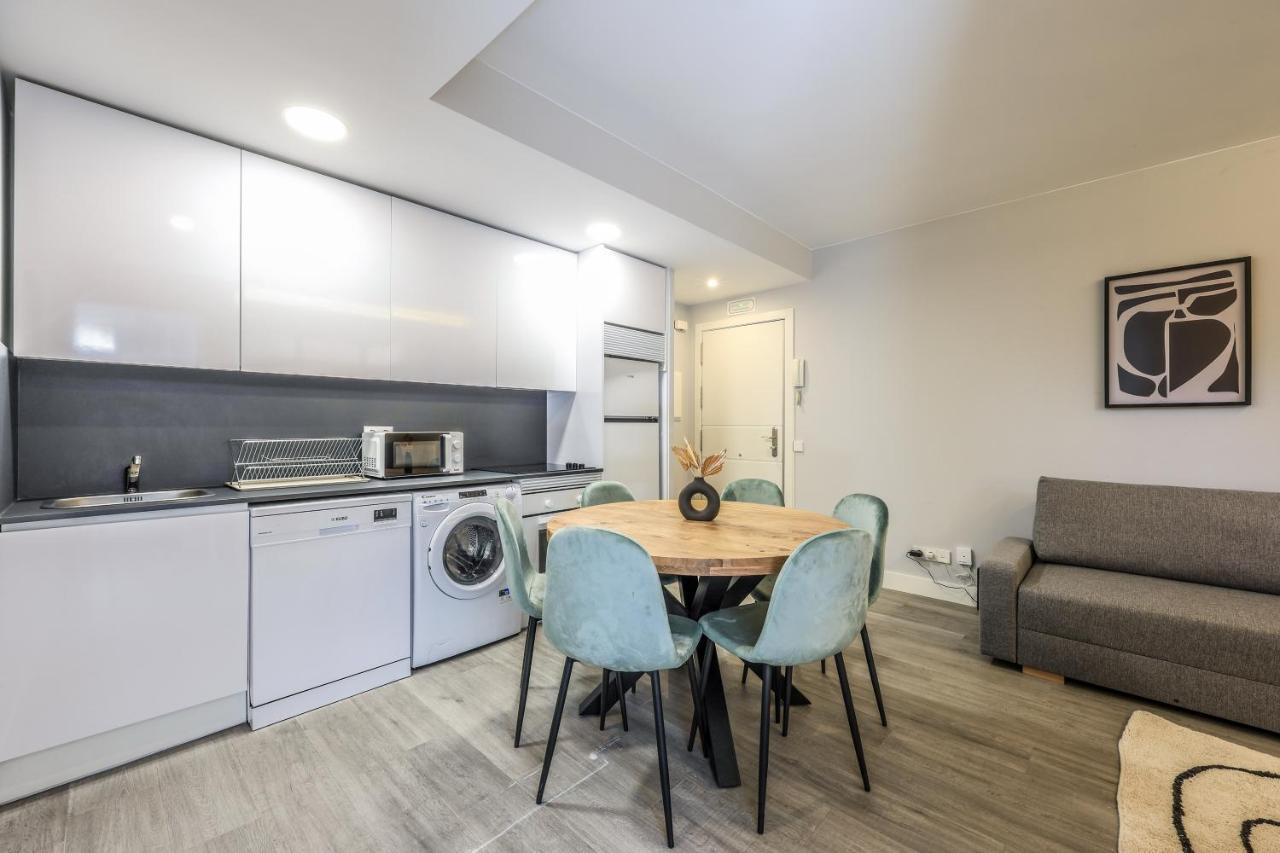 Apartamentos Reformados En Arturo Soria Madrid Ngoại thất bức ảnh