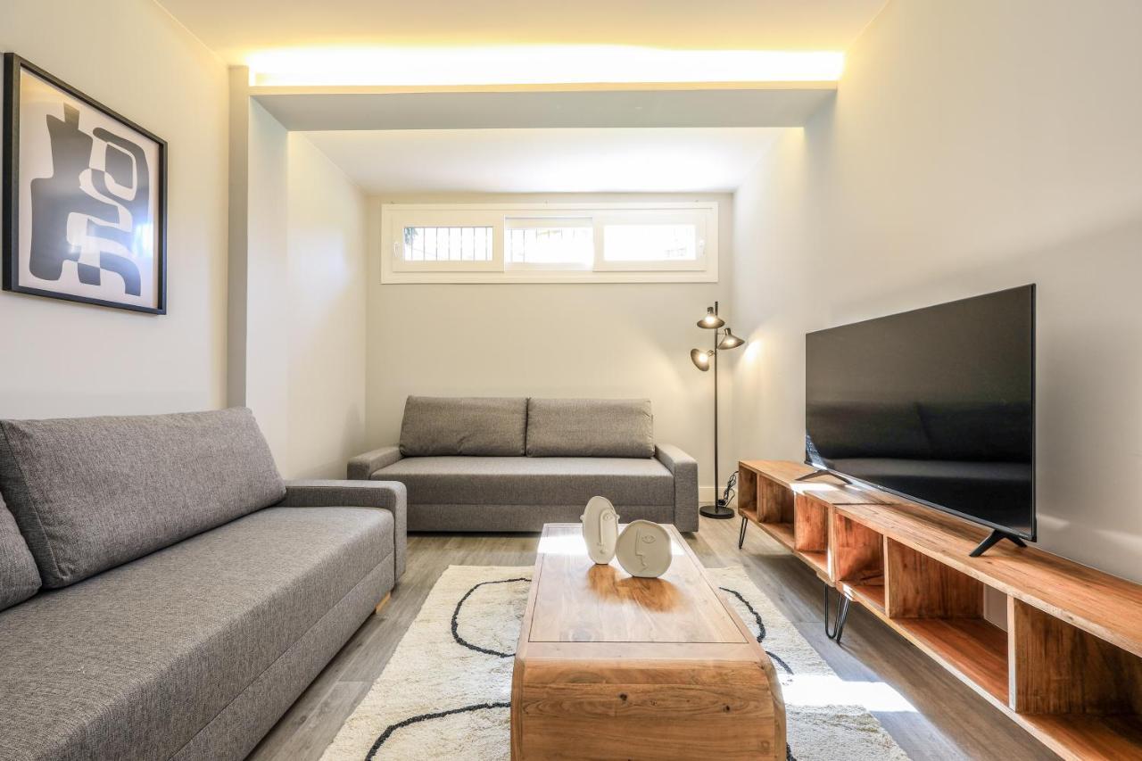 Apartamentos Reformados En Arturo Soria Madrid Ngoại thất bức ảnh