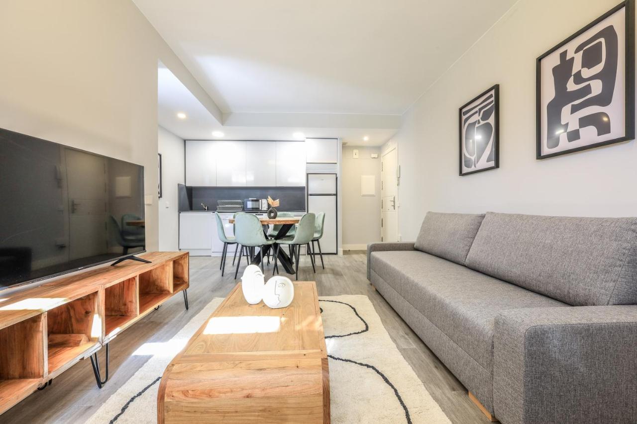 Apartamentos Reformados En Arturo Soria Madrid Ngoại thất bức ảnh