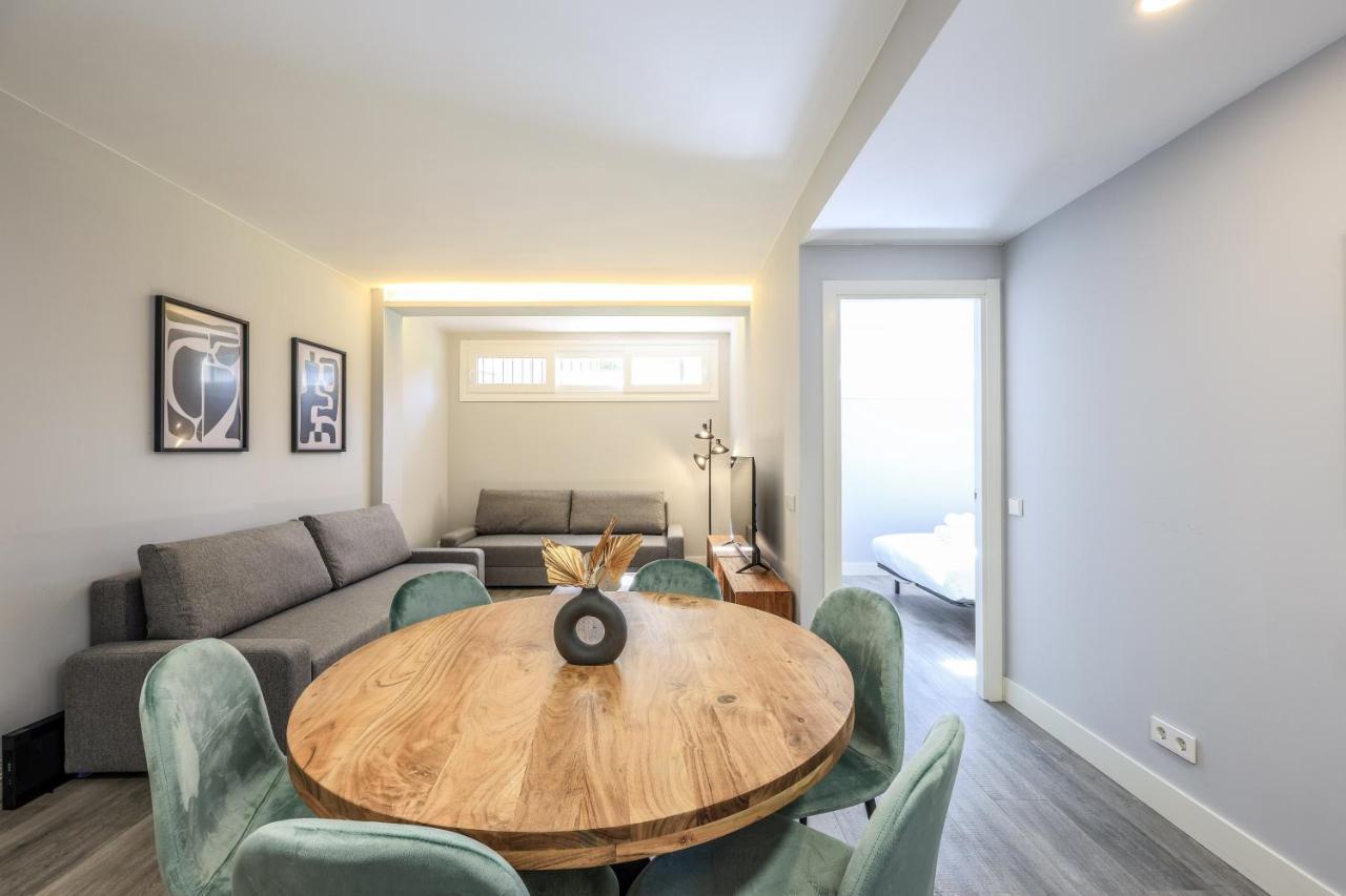 Apartamentos Reformados En Arturo Soria Madrid Ngoại thất bức ảnh